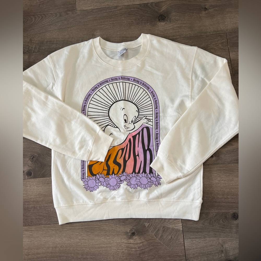 Casper “ Seeing Is Believing “ Sweatshirt Size Medium (7-9) New